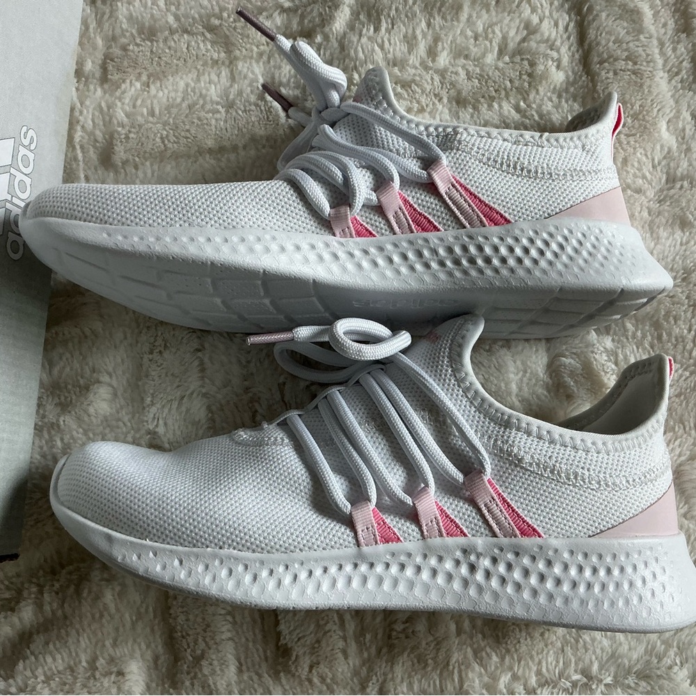 Adapt 2.0 women’s tennis  Shoes - White and Pink